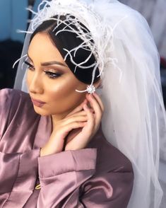 احدث لفات حجاب وطرحه للعروسه للمحجبات فخمه وراقيه 2019 Very Elegant Bridal Hijab Ideas With The Veil In 2021 Bridal Hijab Bridal Veil