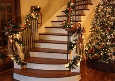 318 best christmas decorating images on pinterest christmas crafts classy christmas decorations