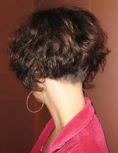 494 Best Wedge Hairstyles Curly Images In 2018 Curly Stacked A Line Bob Bing Wedgehairstylescurly Bobs Lockiger