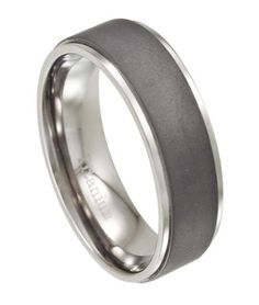 Jewelry Adviser Rings Titanium Polished w//Grey Carbon Fiber Inlay 8mm Band