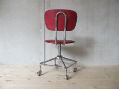 bedroommagnificent bürostuhl armmöbel drehbar stuhl 70er jahre bürostuhl rotes kunstleder 25 besten vintage bürostuhl bilder auf pinterest chair design bedroommagnificent bürostuhl armmöbel drehbar stuhl 70er jahre bürostuhl rotes kunstleder 25 besten vintage bürostuhl bilder auf pinterest chair design