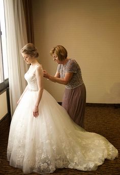 Akron Wedding Dresses