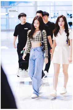 41 Cute Clothes Ideas In 2021 Fashion Inspo Outfits Fashion Aesthetic Clothes