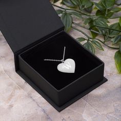Modogirl Sliver Plated Exqusite Love Crystal Shaped Pendant Necklace for Women