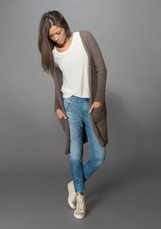 De 8 beste bildene for Kose jakke | strikk, strikkejakker De 8 beste bildene for Kose jakke | strikk, strikkejakker