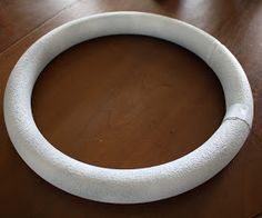 a little tutorial on how to turn a pool noodle into a wreath form i cheap wreath form