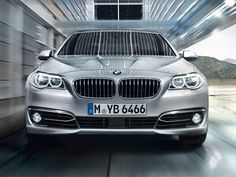 BMW OFFICIAL M5 V10 500hp PRESTIGE SALES BROCHURE BOOK USA EDITION 2006