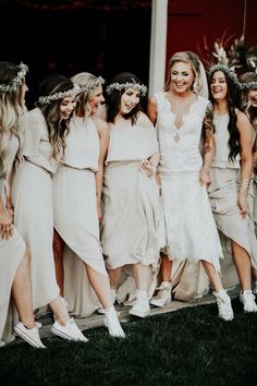 bridesmaids with converse