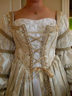 107 Best Renaissance Images In 2018 Historical Clothing Period Renaissance Corset Wedding Dresses Y Meval