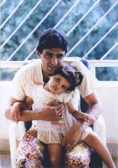 Deepika Padukone childhood photos, Bollywood Celebs, Childhood Stars, Unseen childhood pictures, Rare Pics Of Bollywood Celebrities