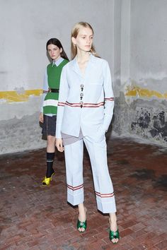 No. 21, Look #24