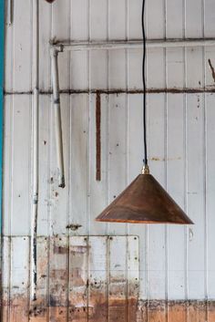100+ Lighting ideas | lighting, ceiling lights, lamp Bon Jour Bordslampa koppar FLOS Norrmalms Elektriska