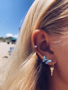 creative plum blossom ball earrings|clip on earrings|ear cuffs|dangle earrings|earring jackets|hoop earrings|stud earrings|European and American fashion sharp ears ladies ears