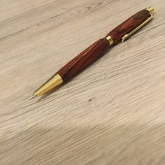 Stylo roller en bois d/'ébène de Guyane