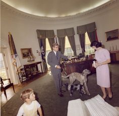 jfk in oval office rug robert kennedy jackie jfk jr john junior fitzgerald oval 161 best jfk desk images on pinterest in 2018 fitzgerald jfk in oval office rug robert kennedy jackie jfk jr john junior fitzgerald oval 161 best jfk desk images on pinterest in 2018 fitzgerald