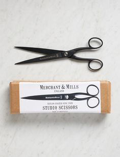 Dark Pink Grip Thread Tailor Yarn Scissors Cutter 2 Pieces ED