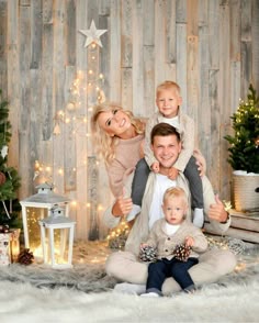 family picture outfits by color series red christmas pics