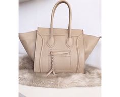 Lot Art | Hermès Birkin 30 en cuir Togo Gris tourterelle Lot Art | Hermès Birkin 30 en cuir Togo Gris tourterelle