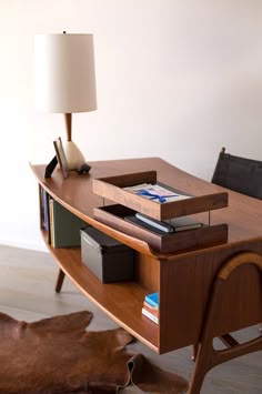 modern white u-shaped office desk with hutch | design elements modern white u-shaped office desk with hutch | design elements