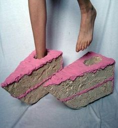 As 17 melhores imagens em Sapatos | Sapatos, Sapatos omg e Humor em 360°C: Os sapatos saltos mais estranhos do mundo