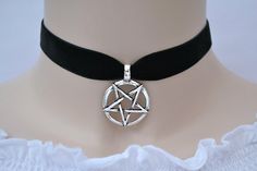 Nuevo. Damas Niñas De 10 Mm De Terciopelo Negro /& Unicorn encanto Collar Gargantilla