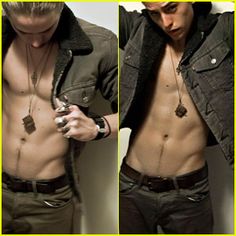 Dylan cole sprouse bulge regret Dylan cole sprouse bulge someone