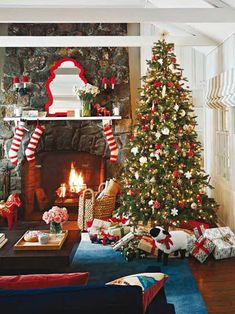 christmas living room decorations tis the season pinterest
