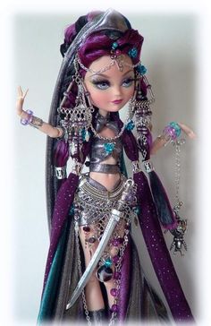 EVER AFTER HIGH DOLL BASIC RAVEN QUEEN NUDE BODY ONLY FOR REPLACEMENT OR OOAK