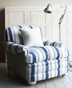 50+ Made by Howe: Easy & Armchairs A generous #madebyhowe pillow made from