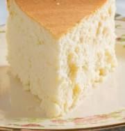 TALL AND CREAMY NEW YORK CHEESE CAKE