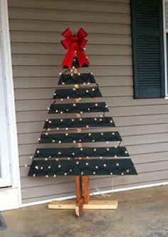Pallets Are So Versatile This Time One Was Turned Into A Christmas Tree For The Pallets Are So Versatile This Time One Was Turned Into A Christmas Tree For The
