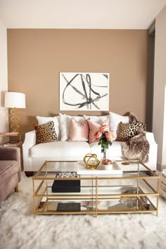 So chic. So glam. So East Kennedy ❤️ New Living Room, Dream Living, Blush Living Room Decor, Living Area, Romantic Living Room, Chic Living Room, Kitchen Living