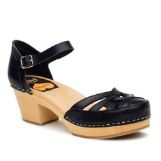 20+ bästa bilderna på Sandals AW15 | träskor, sandaler, skor Lace Up Rainboot Short Lime} by Ilse Jacobsen Hornbaek