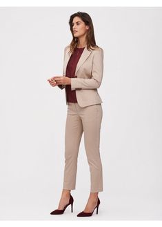 De 31 beste afbeeldingen van FallWinter Women Collection De 31 beste afbeeldingen van FallWinter Women Collection