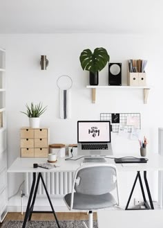 diy büroorganisation 1 diy heimbüro kallax pinterest home office studio with cheeseplant büro dekorieren haus design vintage wohnung schreibtische 41 besten arbeitszimmer bilder auf workplace diy büroorganisation 1 diy heimbüro kallax pinterest home office studio with cheeseplant büro dekorieren haus design vintage wohnung schreibtische 41 besten arbeitszimmer bilder auf workplace