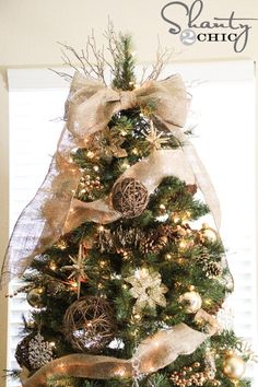 burlap bow tree topper tutorial and tree inspiration diy christmas tree topper rustic christmas tree - Best Christmas Tree Topper burlap bow tree topper tutorial and tree inspiration diy christmas tree topper rustic christmas tree - Best Christmas Tree Topper