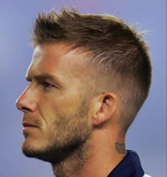 Die 26 besten Bilder von Herren Frisuren Geheimratsecken in ... Die 26 besten Bilder von Herren Frisuren Geheimratsecken in ...