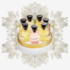 Les Parfums Louis Vuitton - Discover the full collection of fragrances by Louis Vuitton for Mother's Day.