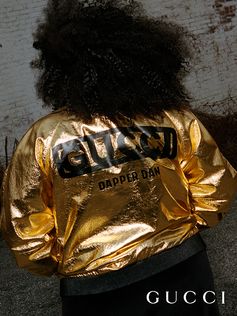 Introducing the Gucci-Dapper Dan collection for Fall Winter 2018. Dapper Dan, a well-known Harlem designer, invented his own style in the 80s and 90s. Now through his and Alessandro Michele’s artistic vision, a contemporary interpretation of streetwear and accessories for a new generation.