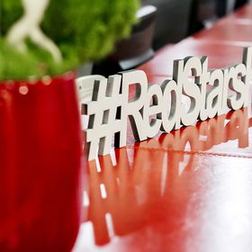 Red Stars Hotel