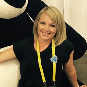 Andrea Smith- Independent Scentsy Superstar Director & Founder's Circle Member