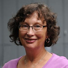 Gerri Giovanelli Bauer, Author