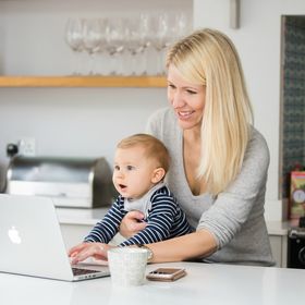 NADIA | Scandi Lover. Hygge Advocate. Blogger.