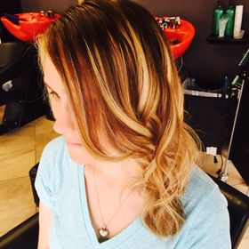 La Petite Salon Lapetitesalontx On Pinterest