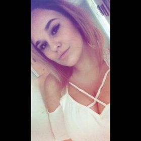Zoe Selvage Zoeselvage Profile Pinterest