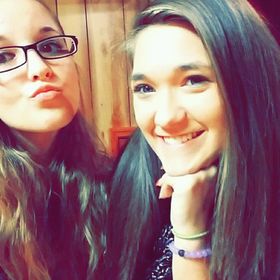 Sydnee Steel Sydnee Steel