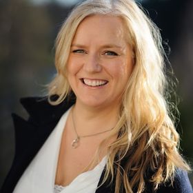 Nicoline Lindgren I Business & Sales Mentor