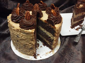 peanut butter cup cheesecake