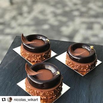 Repost @nicolas_wikart Voici le petit nouveauxbrownie cacahuète fleur de selcrémeux chocolat crème noisettescaramel à la mangue #chocolate #yummy #love #fashion #paris #caramel #noisette #hazelnut #pastry #chef #foodies #foodporn #food #photography #gold #patisserie #texture #cake #instagram #instacake #instafood #mirroir #croquant your photo was shared by: @bakelikeapro #bakelikeaproyoutube votre photo était partagé par #bakelikeapro Repost @nicolas_wikart Voici le petit nouveauxbrownie cacahuète fleur de selcrémeux chocolat crème noisettescaramel à la mangue #chocolate #yummy #love #fashion #paris #caramel #noisette #hazelnut #pastry #chef #foodies #foodporn #food #photography #gold #patisserie #texture #cake #instagram #instacake #instafood #mirroir #croquant your photo was shared by: @bakelikeapro #bakelikeaproyoutube votre photo était partagé par #bakelikeapro