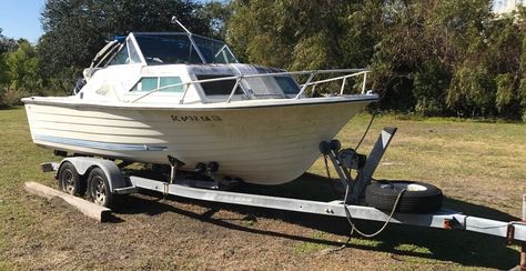 1976 Grady White Weekender Fishing Boats For Sale Center